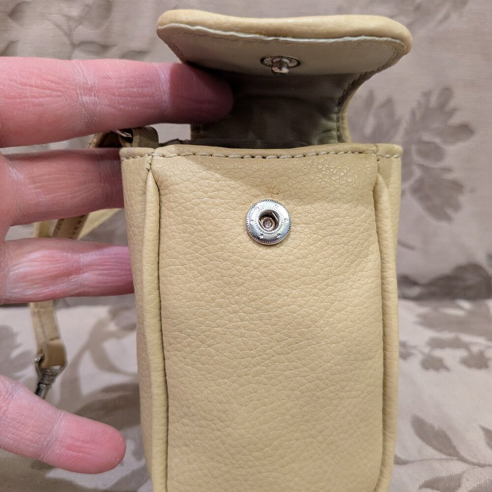 Nine West Tan Wristlet Flip Phone and ID Holder, Used - Picture 7 of 13